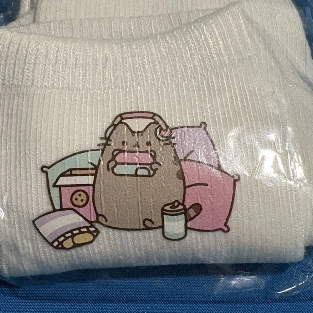 Kitty Cat Anime Girl's Women's Teen's Crew Socks Snacks